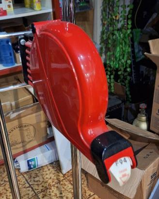 Eliminacode a chiocciola con display e supporto