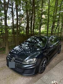 Volkswagen Golf 7 GTD 2.0 TDI 184 CV - Manuale