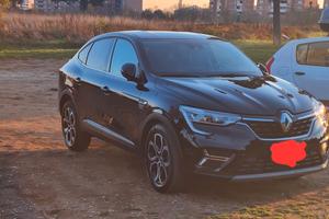 Renault ARKANA  full hybrid  