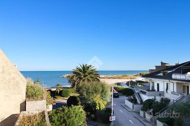 3 LOCALI A PORTO SANT'ELPIDIO