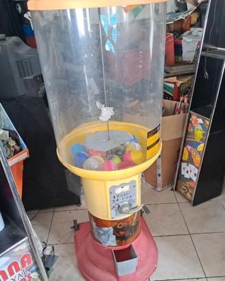 distributore di palline discapa