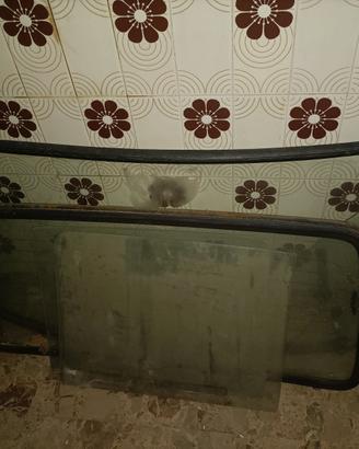 Parabrezza lunotto deflettori vetri Fiat 126