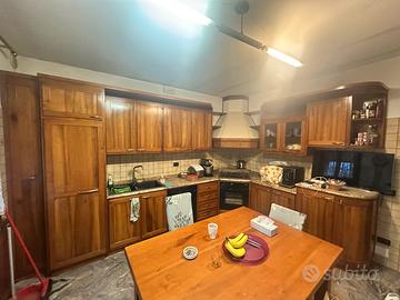 Cucina angolare legno massello