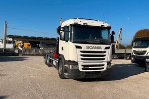 Scania G 490 Euro 6 con gru + gancio scarrabile