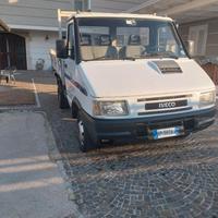 Iveco daily 35.10 ribaltabile a tre lati