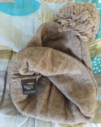 Cappello Fendi, originale, donna