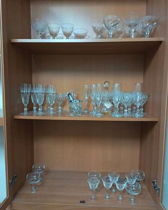 Assortimento di bicchieri in vetro vintage anni 70