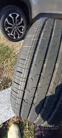 4 Pneumatici estivi Continental 215/55 R17 94V