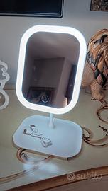 specchio trucco luminoso 