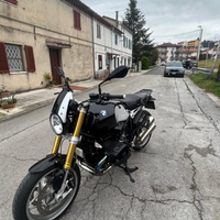 BMW NineT