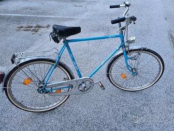 bicicletta tedesca 3 marce nel mozzo