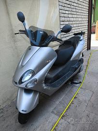 Scooter Yamaha Majesty 180