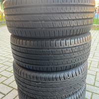 4 gomme  estive 195:55:15 sono disponibili