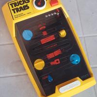 Tricky Traps by Tomy