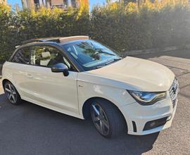 AUDI A1 S-line 1.6 Diesel con Tetto apribile