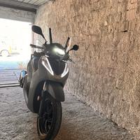 Honda sh 300