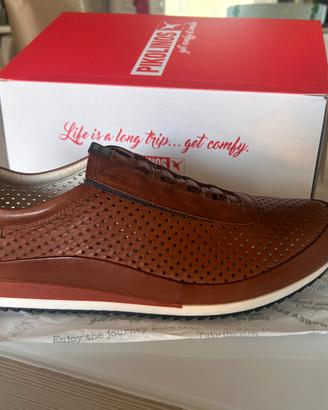 Scarpe uomo Pikolinos