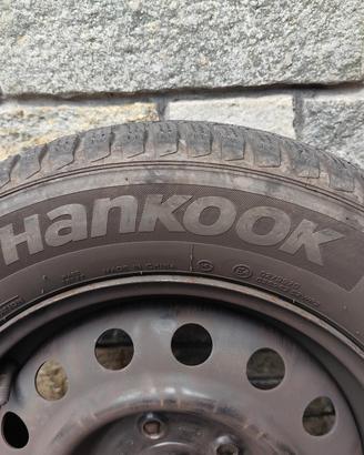 Pneumatici invernali  195/65 R15