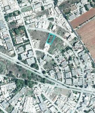 Terreno di 659 m² a Taviano