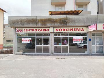 Locale Commerciale con magazzino, Umbertide COM294