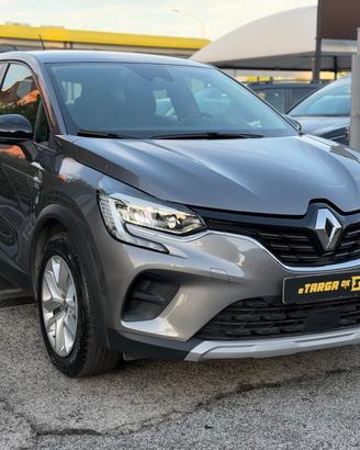 Renault Captur Full Hybrid E-Tech 145 CV Zen + GAR