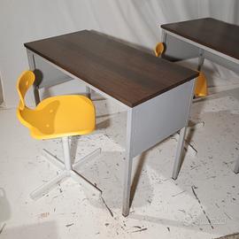 n.2 scrittoio scrivania Olivetti design vintage 