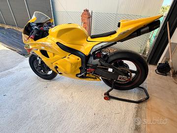CBR 600 RR 2011