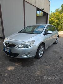 Opel Astra 1.4 16V GPL-TECH 5 porte Enjoy