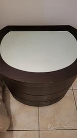 Armadio con due comodini e un como'