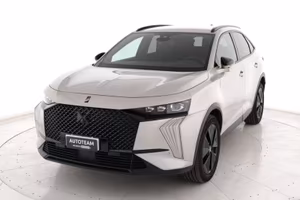 DS DS7 1.5 bluehdi Performance Line 130cv auto