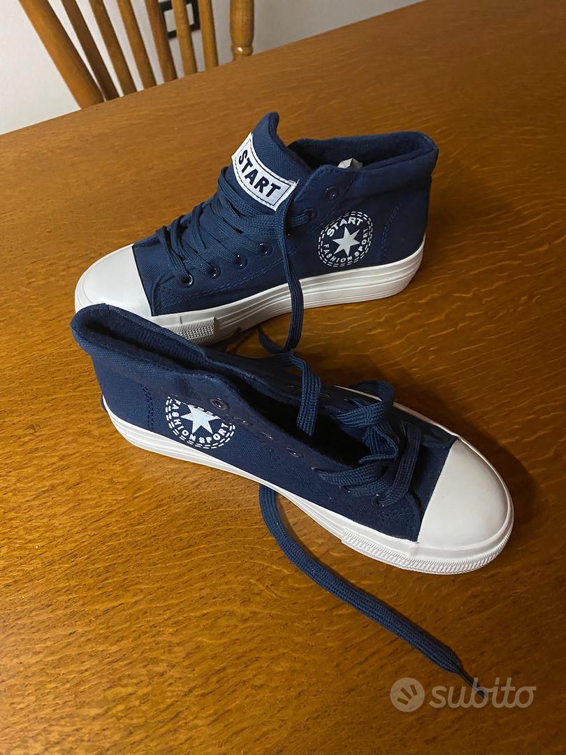 Felpa cheap converse usata