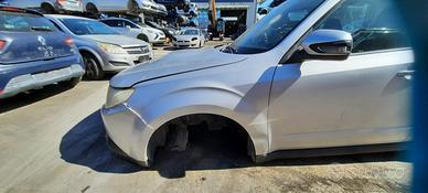 SUBARU FORESTER 2010 - PARAFANGO SINISTRO