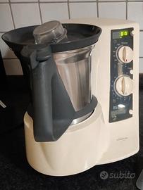Bimby Vorwerk TM21 con Varoma, 159eur