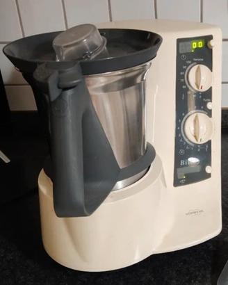 Bimby Vorwerk TM21 con Varoma, 159eur