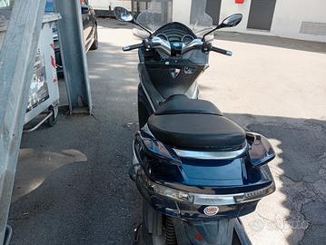 piaggio X10 350