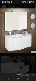 Lavandino bagno sospeso con cassettoni