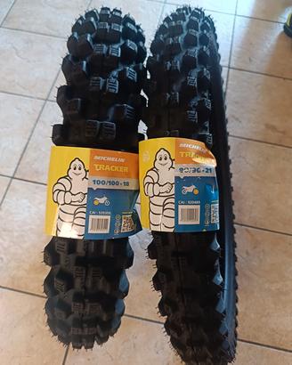Michelin tracker 100/100-18.  90/90-18