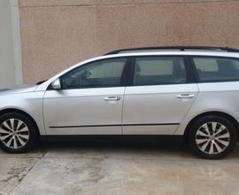 VOLKSWAGEN Passat 6ª serie - 2008