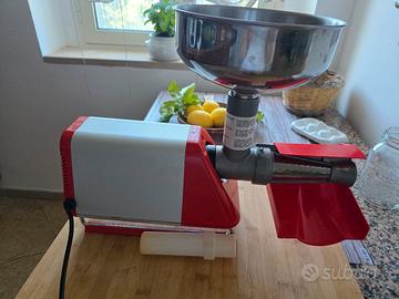 Passa pomodoro elettrico imperia