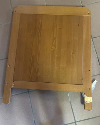 Lettino in legno