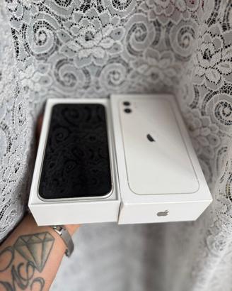 iPhone 11  low cost