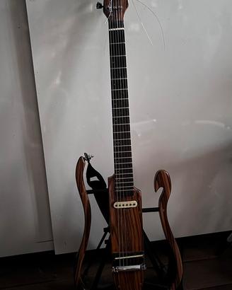Chitarra artigianale usata