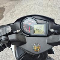 aprilia sr  50