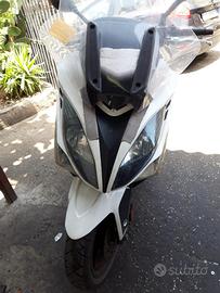 Yamaha Xciting 300 r ricambi