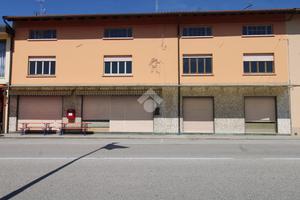 CASA SEMINDIPENDENTE A DIGNANO