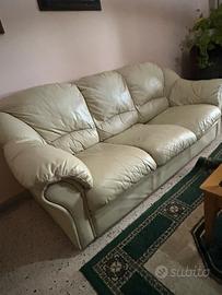 Divano in pelle, 3 posti a sedere