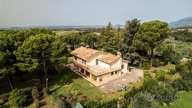 Gallicano nel lazio villa indipendente panoramica