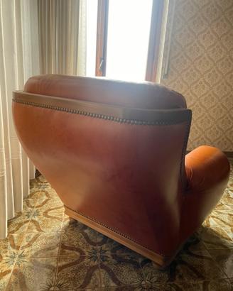 poltrana pelle vintage