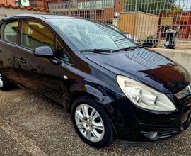 Opel Corsa 1.2 5 porte Cosmo