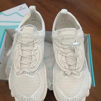 Scarpe morbide bianche 45 adatte ospedale